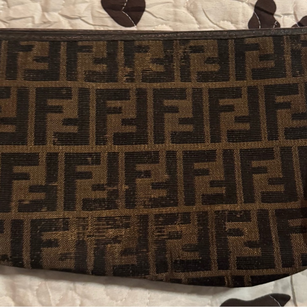 Fendi Men's Toiletry Bag in Brown and Black